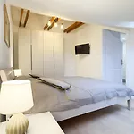 Апартаменты Attic Apartment, Center Of With Private Parking Кошице